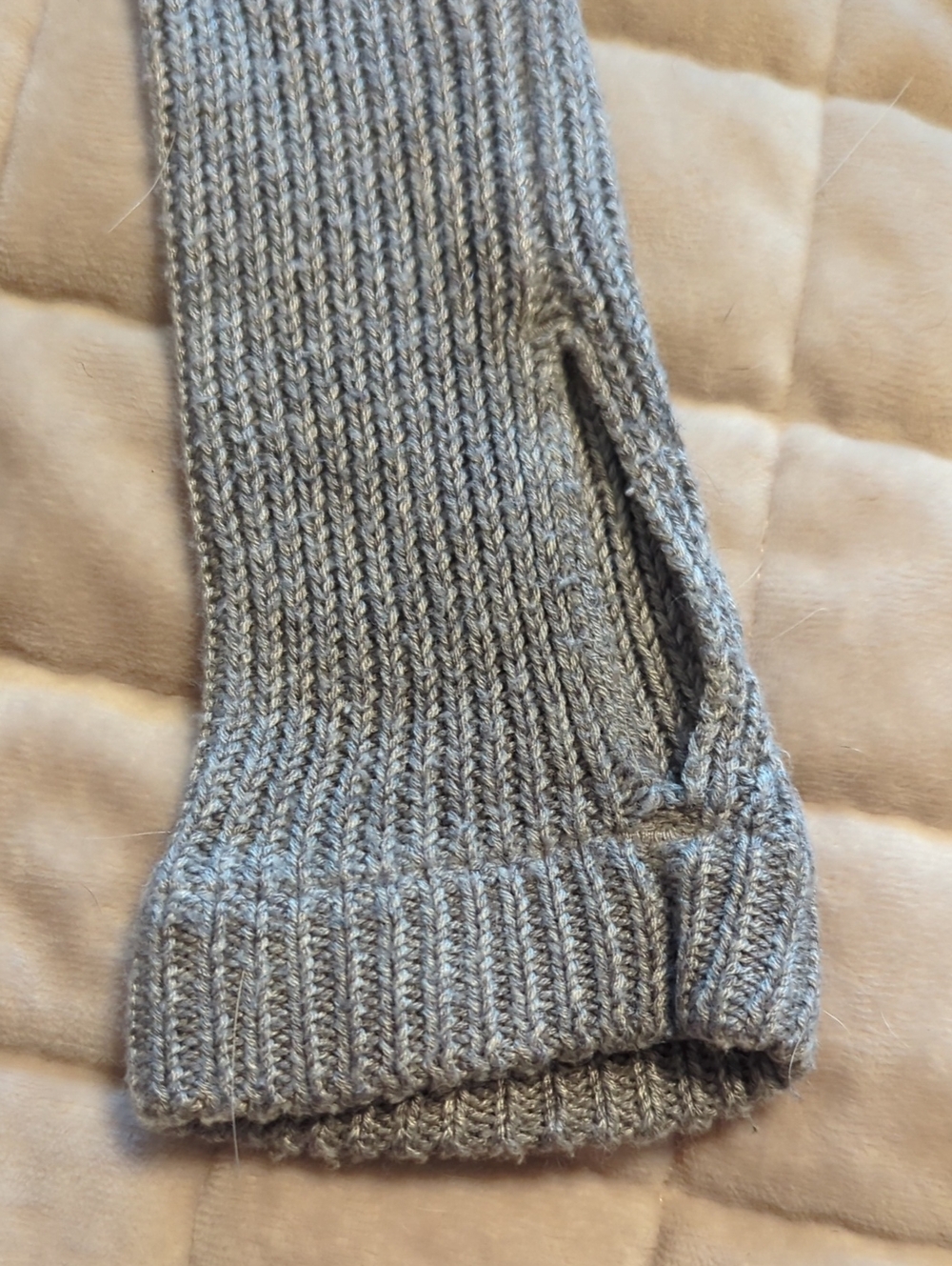 Lululemon Light Gray Ribbed Sweater - Picture 3 of 6